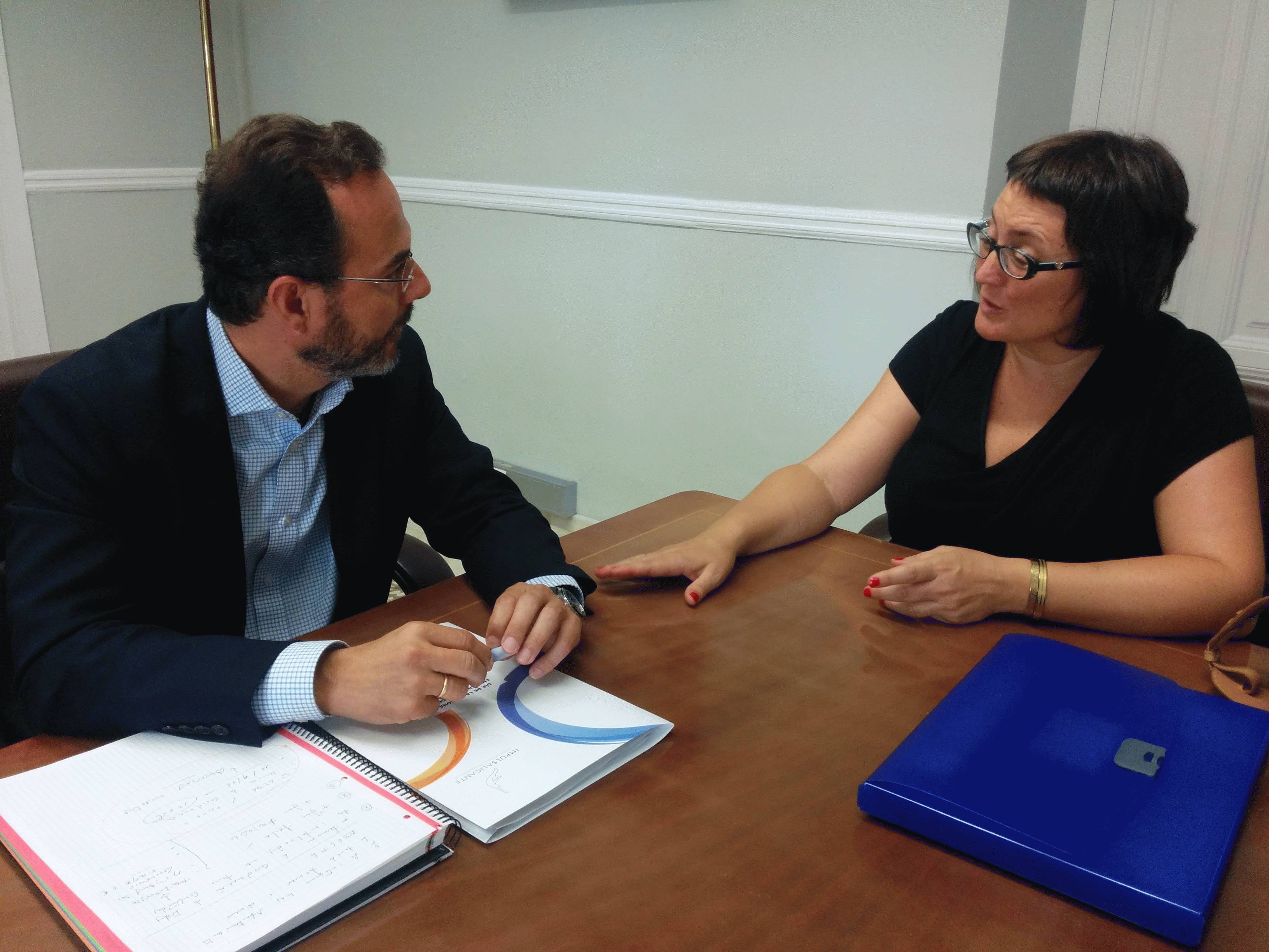 Sonia Tirado - Carlos Castillo - Impulsalicante