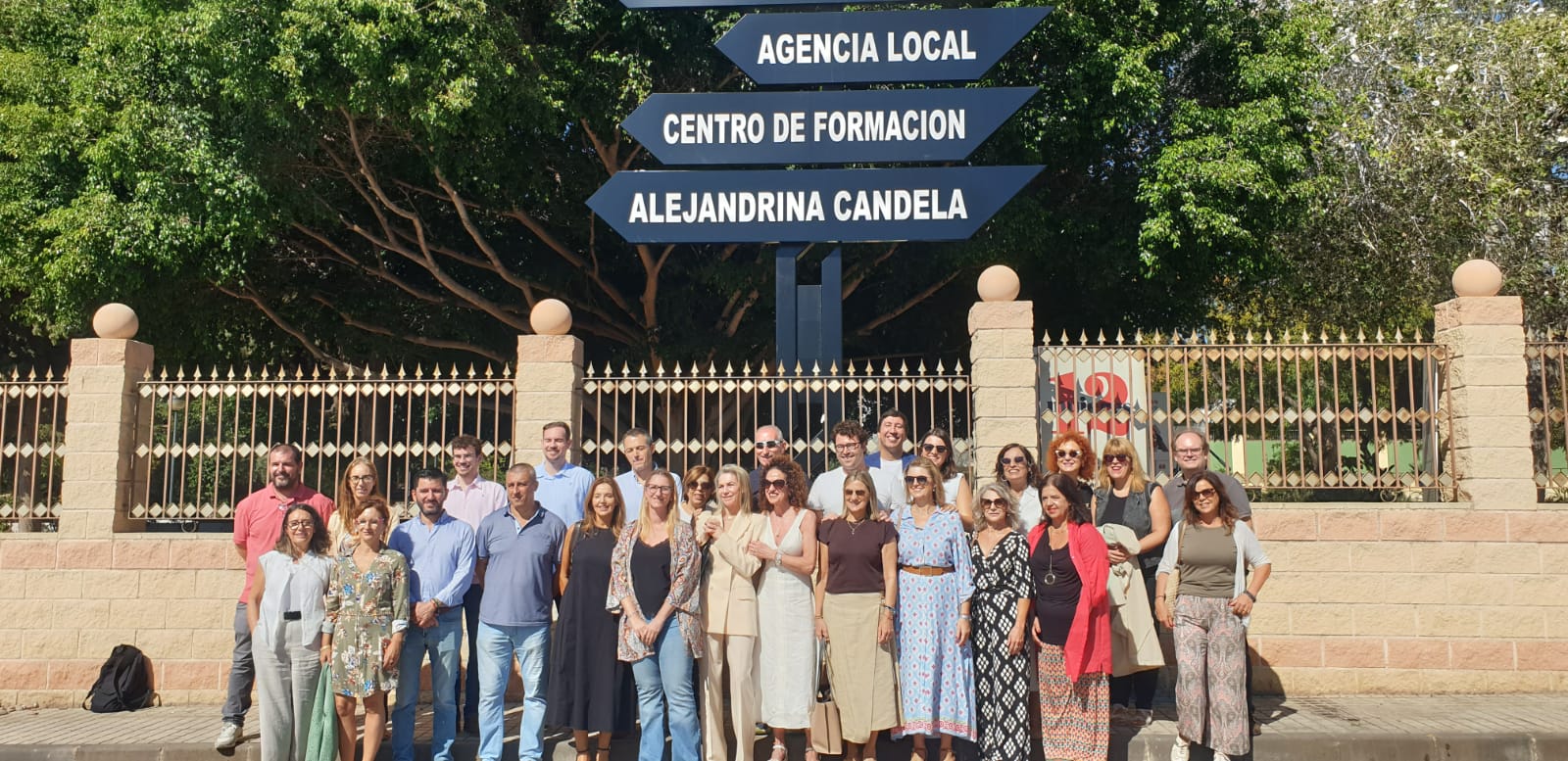 La imagen tiene un atributo ALT vacío; su nombre de archivo es Descubrimiento-del-nombre-de-Alejandrina-Candela-al-Centro-de-Formacion-de-Impulsalicante.jpeg